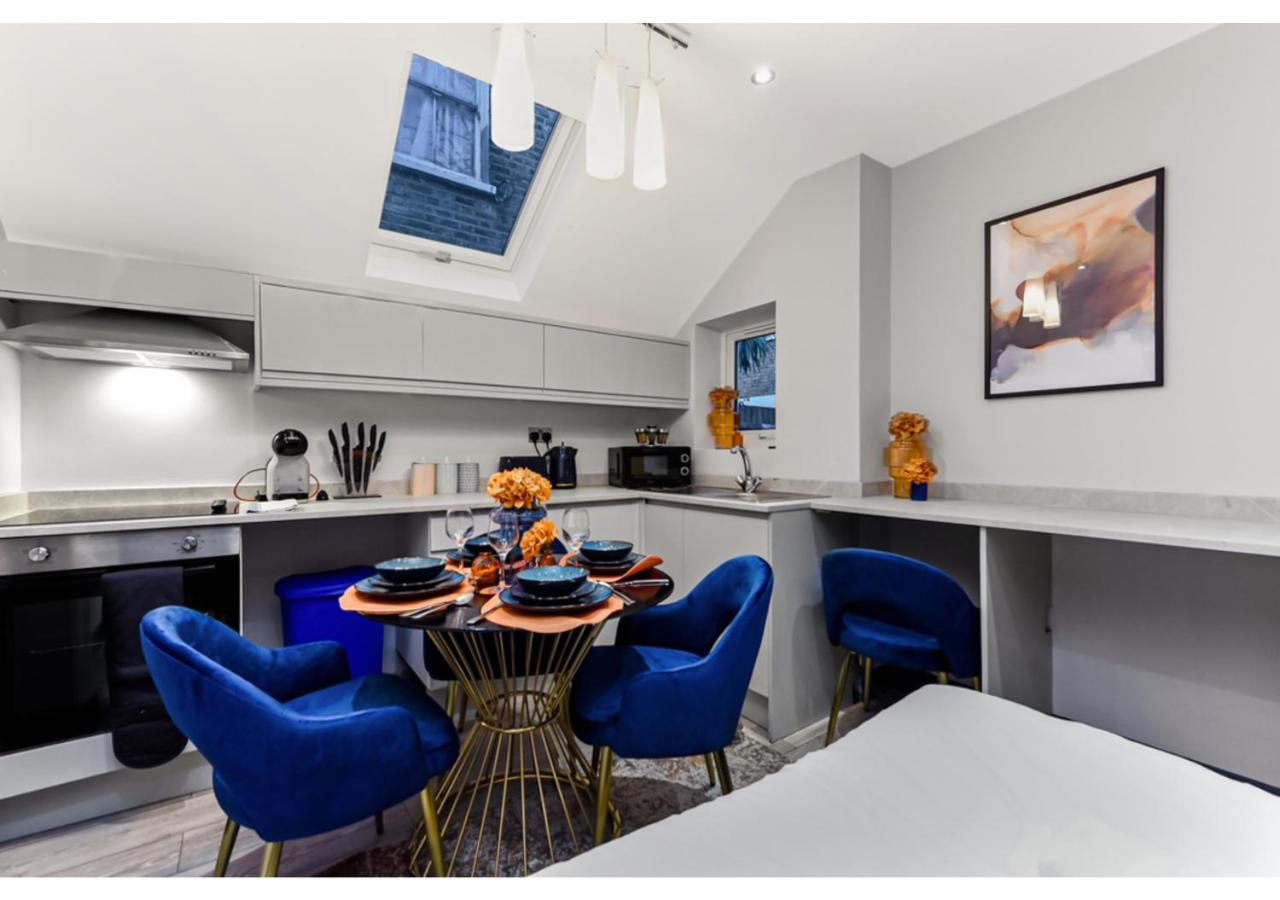 Palatial Style House Secs To Lovely River Walk Apartamento Londres